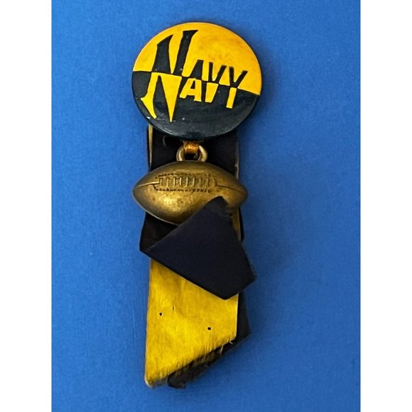 VINTAGE NAVY FOOTBALL TEAM RIBBON ON PIN BACK BUTTON 1950’s Yellow Blue - Picture 1 of 7